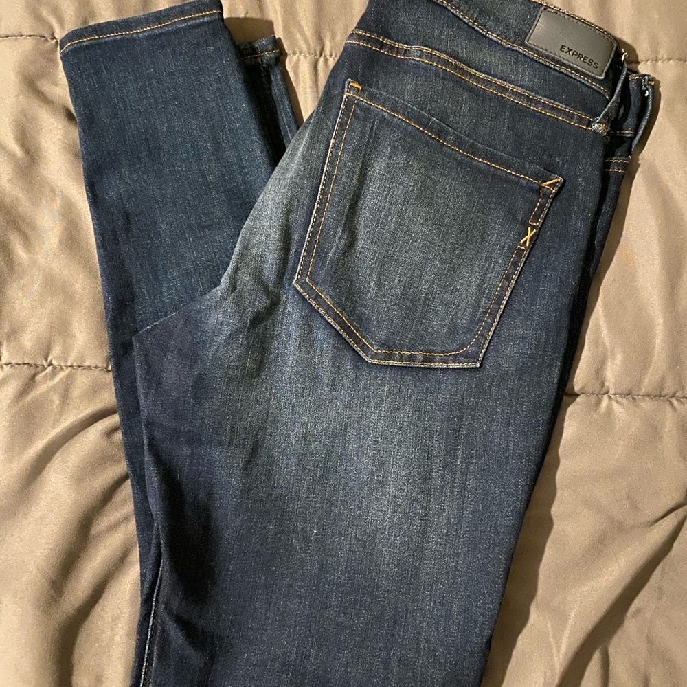 Express Women’s Jean Mid Rise